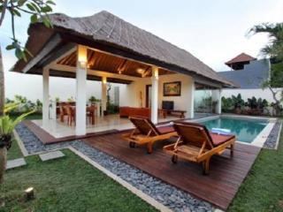 Avery Le Nixsun By Waringin Hospitality Free Gym Access